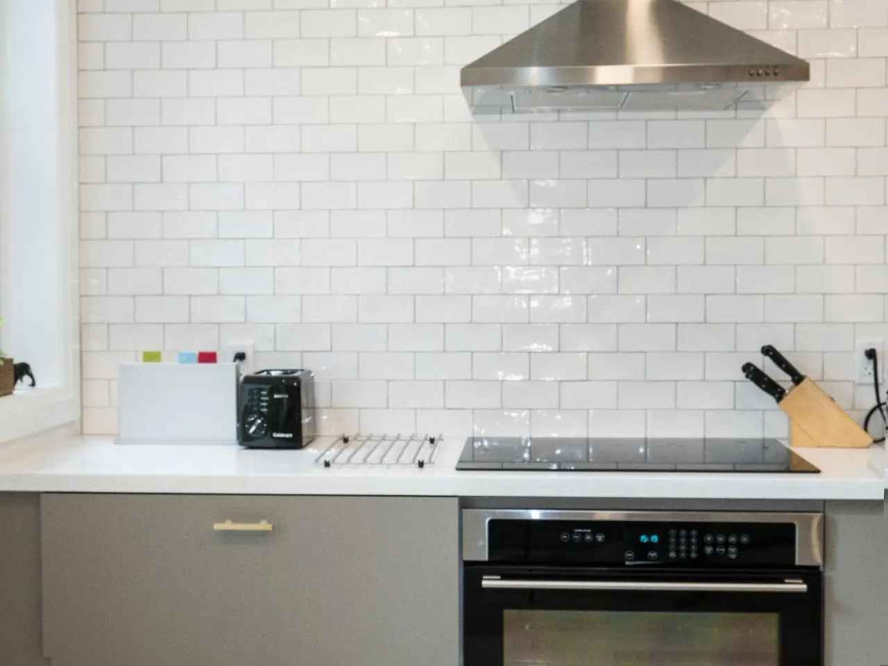 Modern Apartment Near Downtown 토론토 캐나다